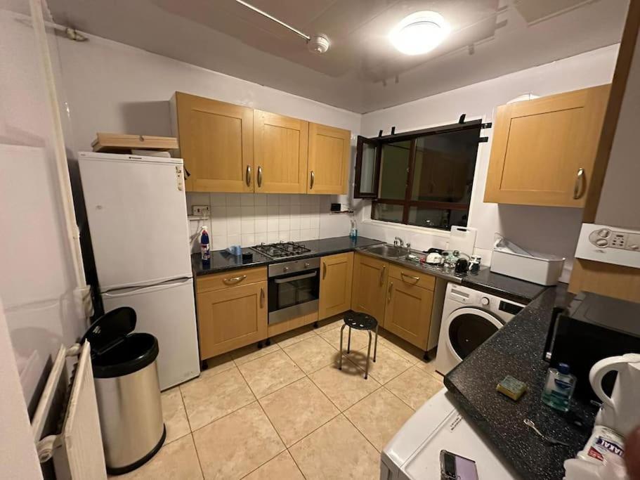 3 Bedroom Flat Kings Cross Londres Exterior foto