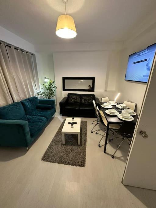 3 Bedroom Flat Kings Cross Londres Exterior foto